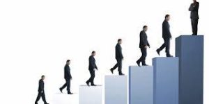 منحة دراسية ايطالية بجامعة  Insurbie